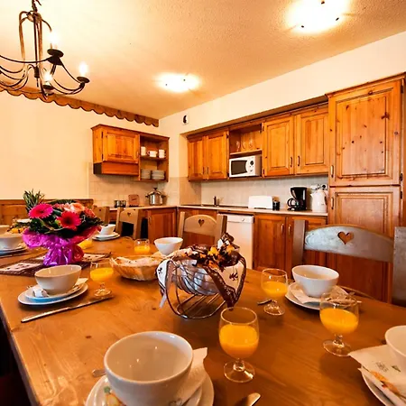 Apartament Altitude 2000
